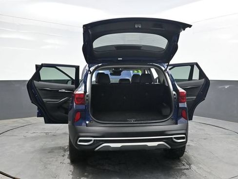 Used 2022 Kia Seltos EX AWD/4WD image 38
