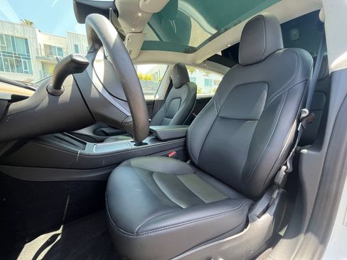 Used 2023 Tesla Model 3 Standard Range RWD image 12
