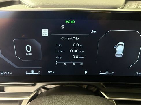 New 2026 Kia Carnival SX FWD image 22