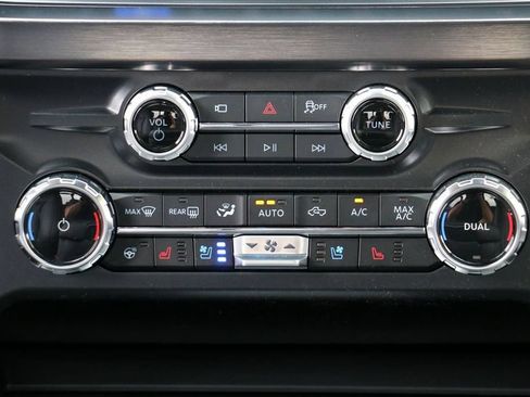 New 2026 Ford F350 Lariat w/ Lariat Premium Package AWD/4WD image 31