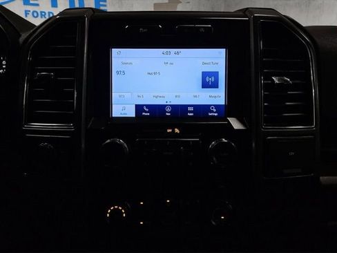 Used 2019 Ford F150 XLT w/ Equipment Group 302A Luxury AWD/4WD image 16