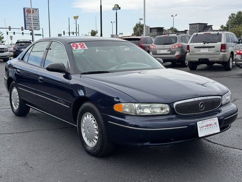 Used 1998 Buick Century Custom FWD image 3