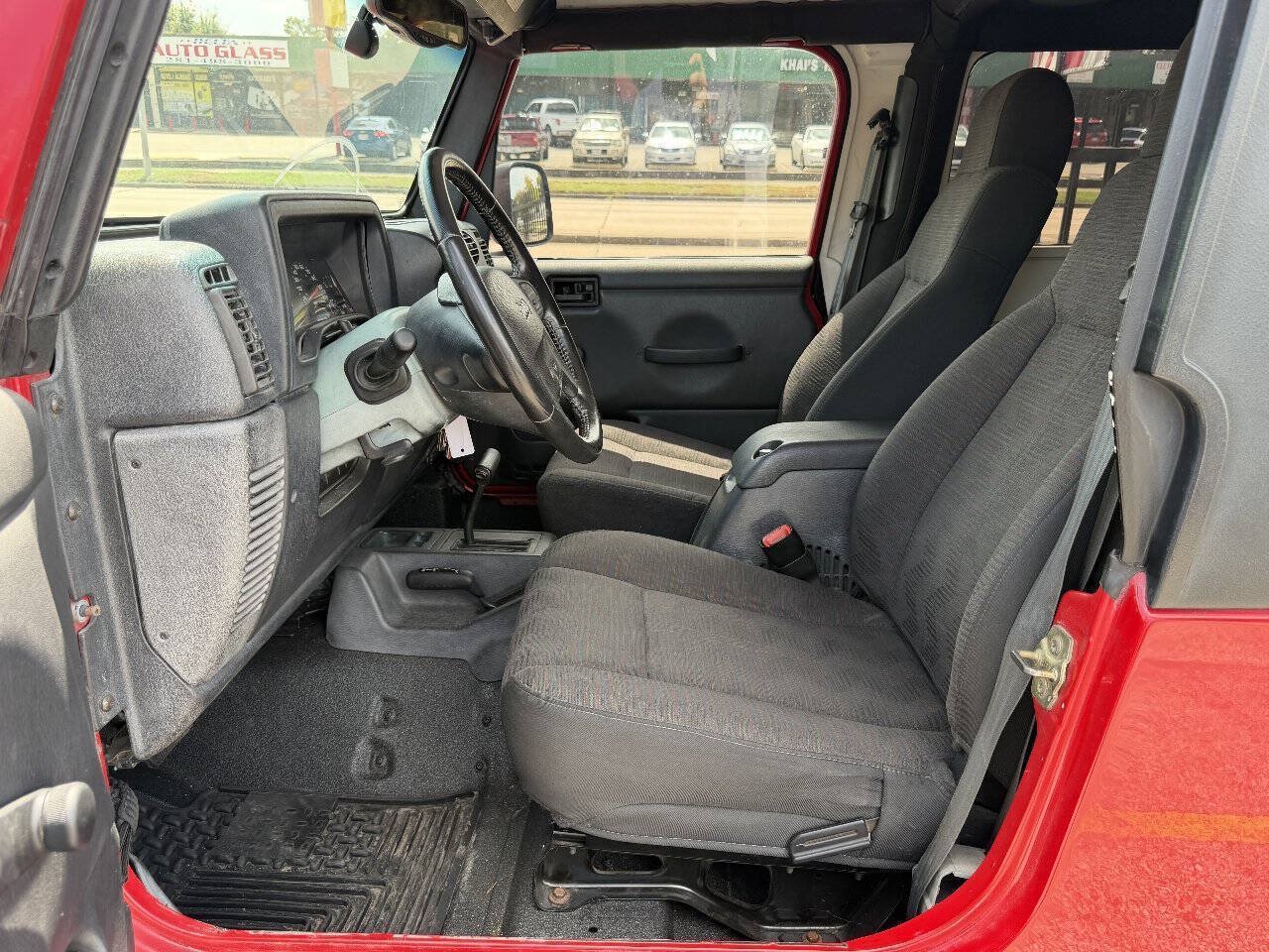 Used 2004 Jeep Wrangler 4WD image 8
