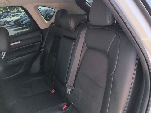 Used 2021 MAZDA CX-5 Touring FWD image 14