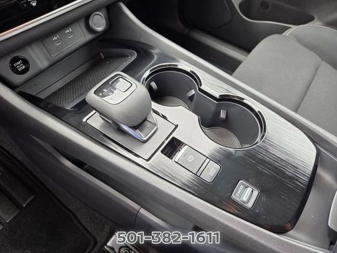 Used 2026 Nissan Rogue S FWD image 24