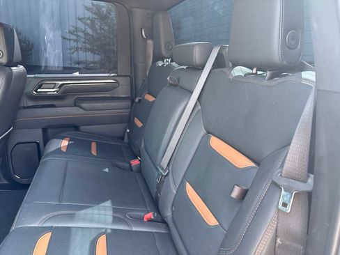 Used 2025 GMC Sierra 2500 AT4 AWD/4WD image 13