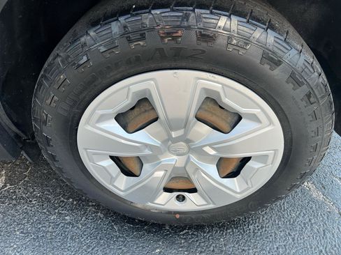 Used 2019 Subaru Forester AWD/4WD image 21