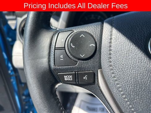Used 2018 Toyota RAV4 XLE FWD image 8