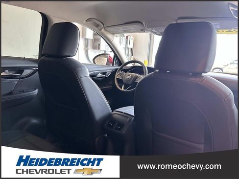 Used 2023 Buick Envision Essence FWD image 33