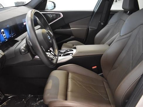 Used 2025 BMW X3 xDrive30i AWD/4WD image 22