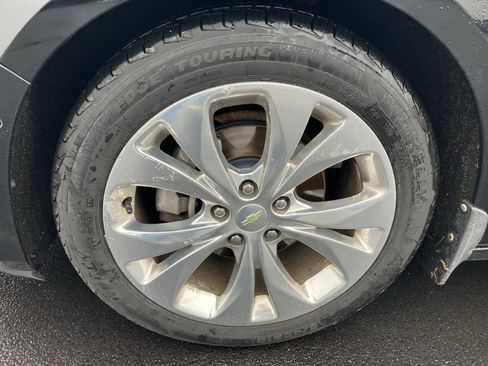 Used 2017 Chevrolet Malibu Premier w/ Driver Confidence Package image 14