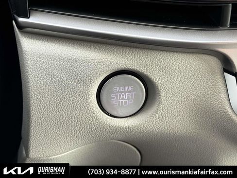 New 2025 Kia Sorento S image 14