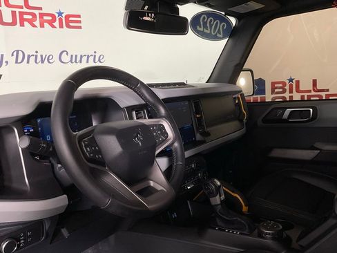 Used 2022 Ford Bronco Badlands image 16