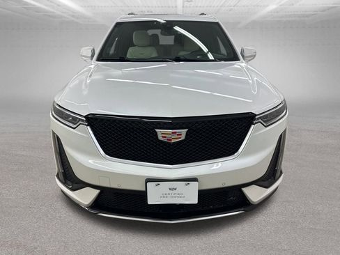 Certified 2025 Cadillac XT6 Sport w/ Technology Package AWD/4WD image 3