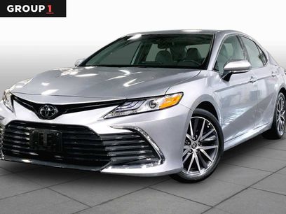 Used 2024 Toyota Camry XLE w/ Cold Weather Package