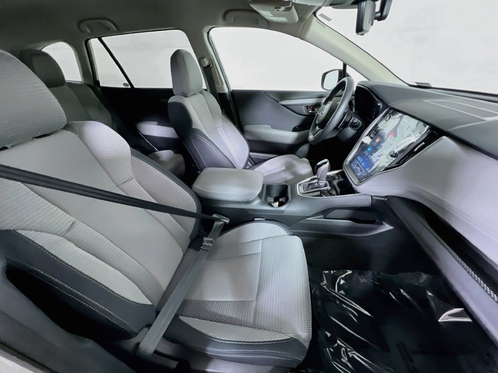 Certified 2025 Subaru Outback Premium AWD/4WD image 24
