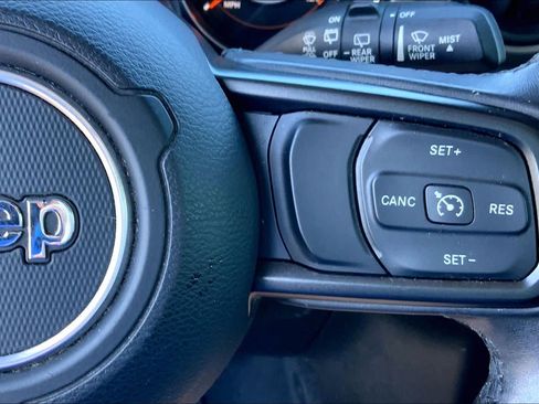 Used 2019 Jeep Wrangler Unlimited Sport S AWD/4WD image 25
