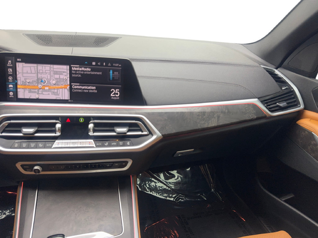 Used 2023 BMW X5 xDrive45e w/ M Sport Package AWD/4WD image 57