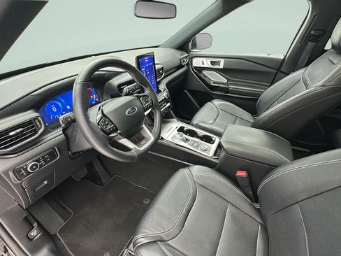 Used 2024 Ford Explorer ST w/ Equipment Group 401A AWD/4WD image 12