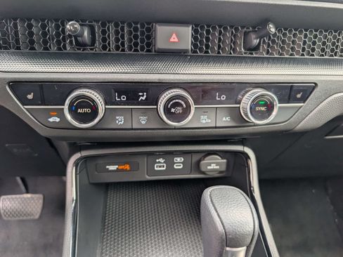 Certified 2023 Honda CR-V EX image 23