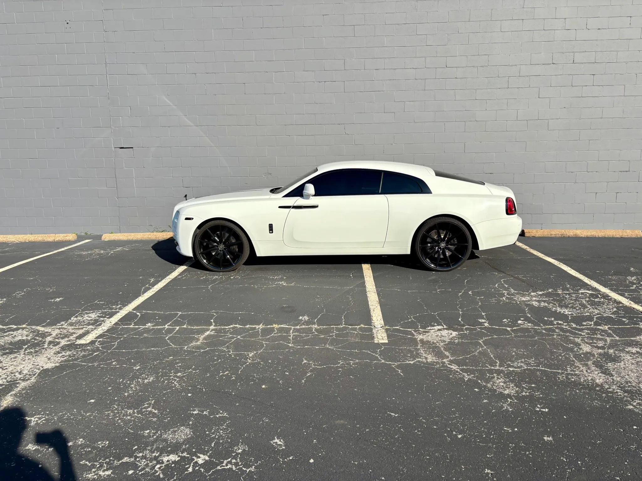 Used 2016 Rolls-Royce Wraith RWD image 4