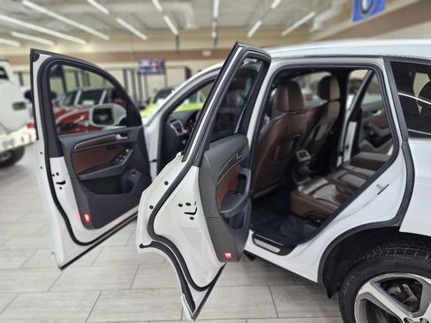 Used 2014 Audi Q5 TDI Premium Plus image 17