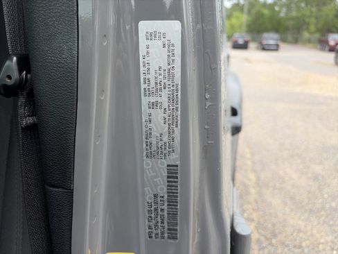 Used 2022 Jeep Gladiator Sport AWD/4WD image 36
