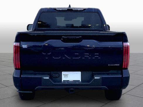 Used 2025 Toyota Tundra Platinum AWD/4WD image 5