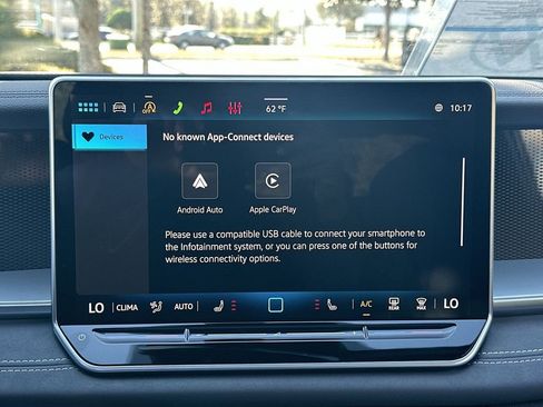 New 2026 Volkswagen Tiguan SE R-Line image 18