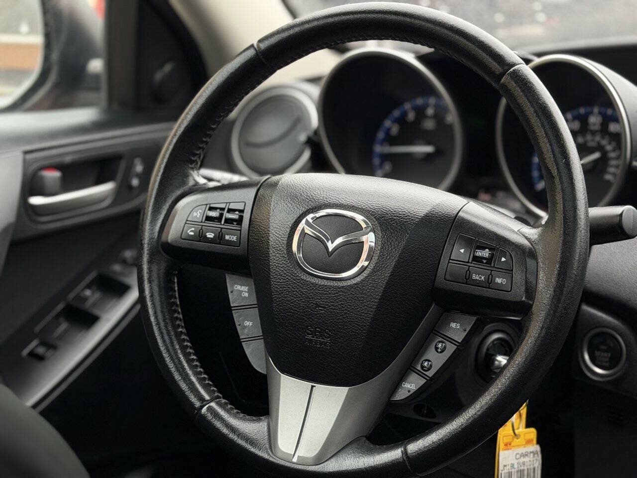 Used 2013 MAZDA MAZDA3 i Touring FWD image 18