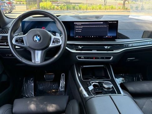 Used 2026 BMW X5 sDrive40i w/ M Sport Package RWD image 28