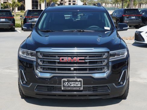 Used 2022 GMC Acadia AT4 w/ Technology Package image 2