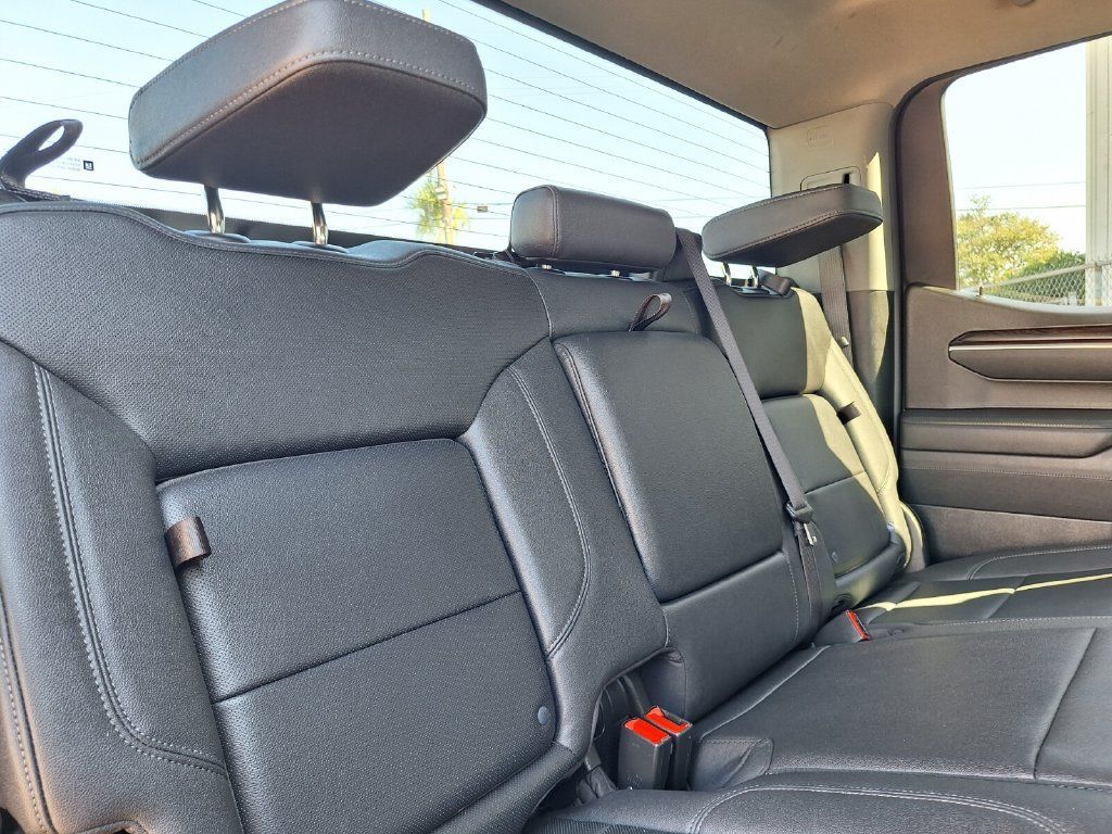 Used 2026 GMC Sierra 1500 SLT AWD/4WD image 28