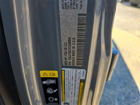 Used 2023 Jeep Gladiator Rubicon w/ LED Lighting Group image 37