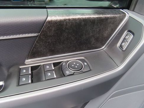 Used 2023 Ford F150 XLT w/ Equipment Group 302A High image 14