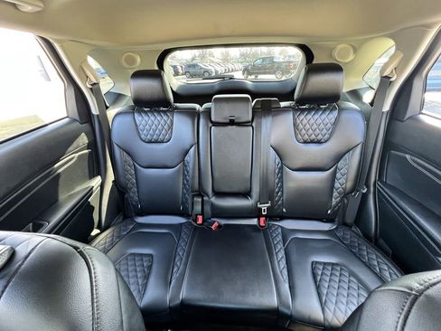 Used 2024 Ford Edge Titanium AWD/4WD image 29