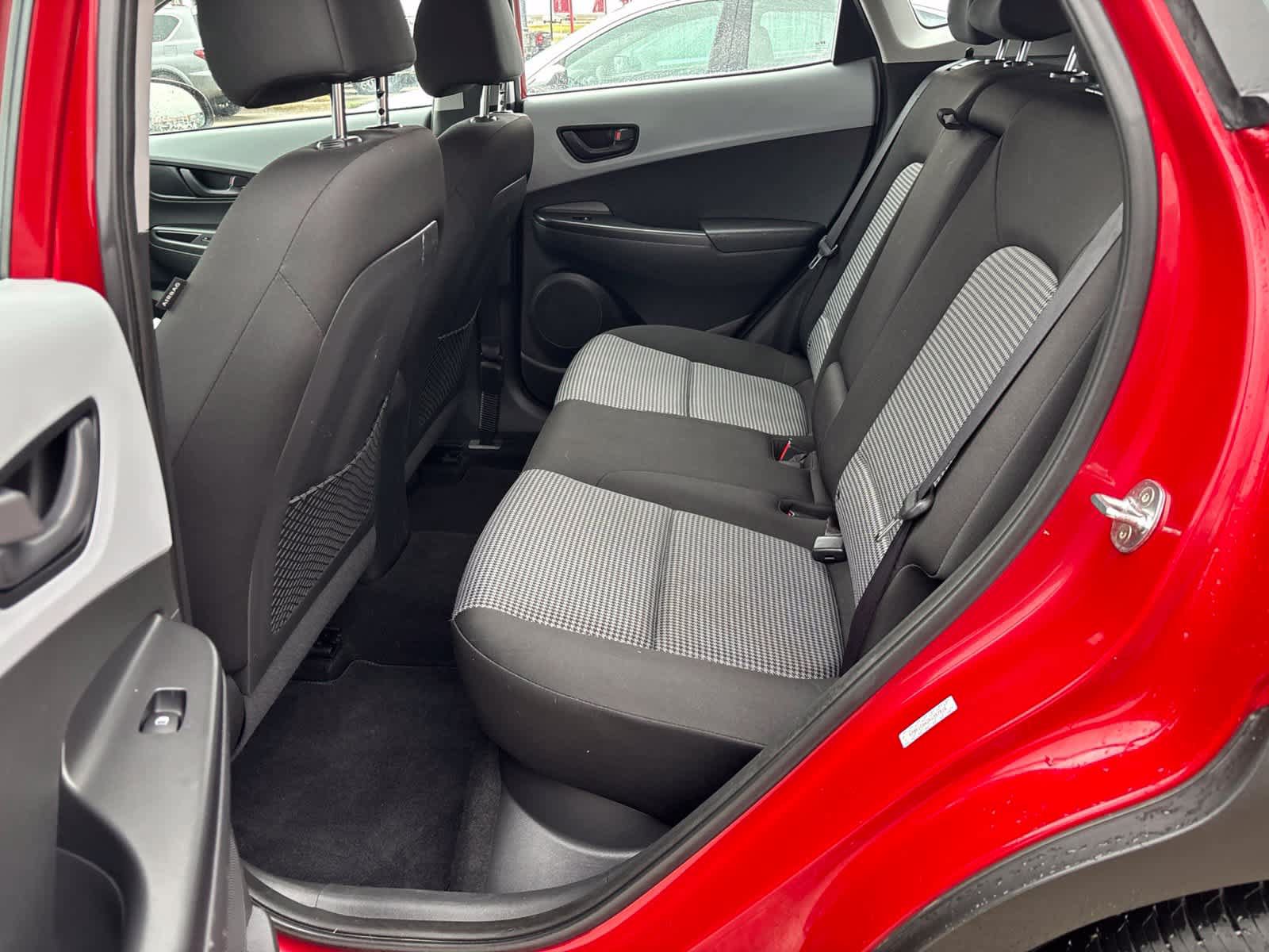 Used 2019 Hyundai Kona SE AWD/4WD image 16