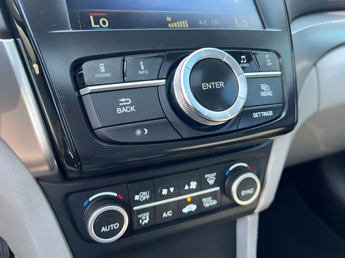 Used 2016 Acura ILX FWD image 52