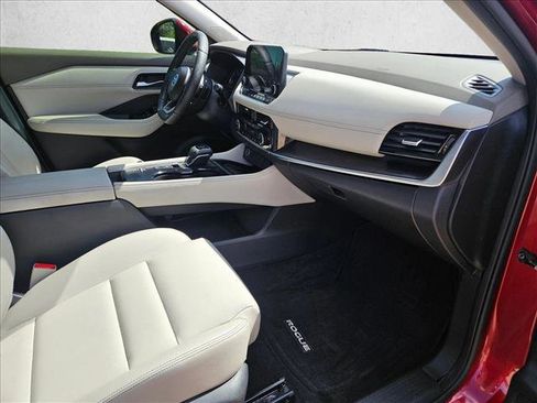 Used 2021 Nissan Rogue SL w/ Premium Package FWD image 21