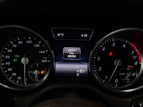 Used 2016 Mercedes-Benz GL 450 4MATIC image 14