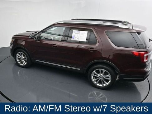 Used 2018 Ford Explorer XLT w/ Equipment Group 201A AWD/4WD image 16