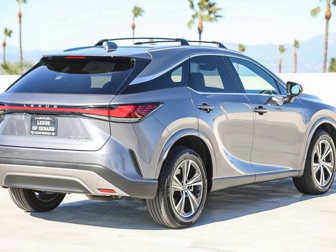 Used 2023 Lexus RX 350 w/ Accessory Package (Z1) image 7