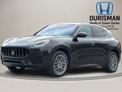 Used 2024 Maserati Grecale GT image 2