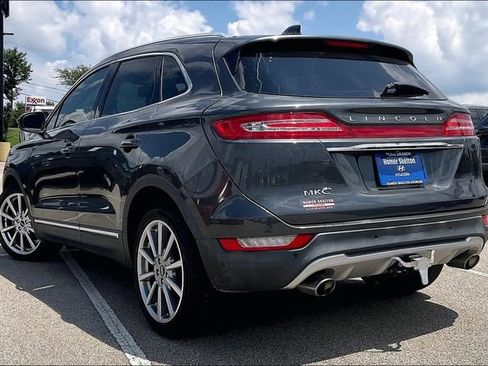 Used 2019 Lincoln MKC Reserve w/ MKC Climate Package FWD image 4