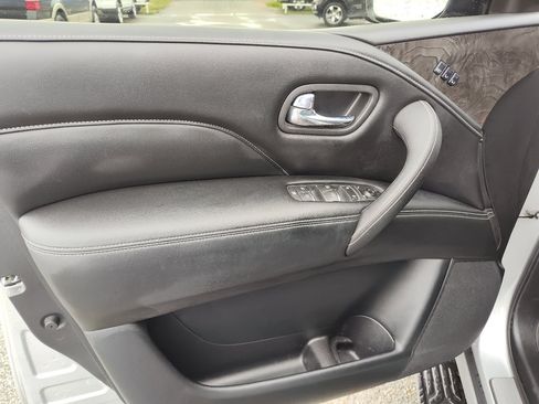 Used 2020 INFINITI QX80 Luxe w/ Proassist Package image 16