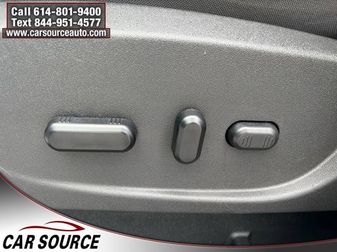 Used 2019 Ford Escape SE AWD/4WD image 15