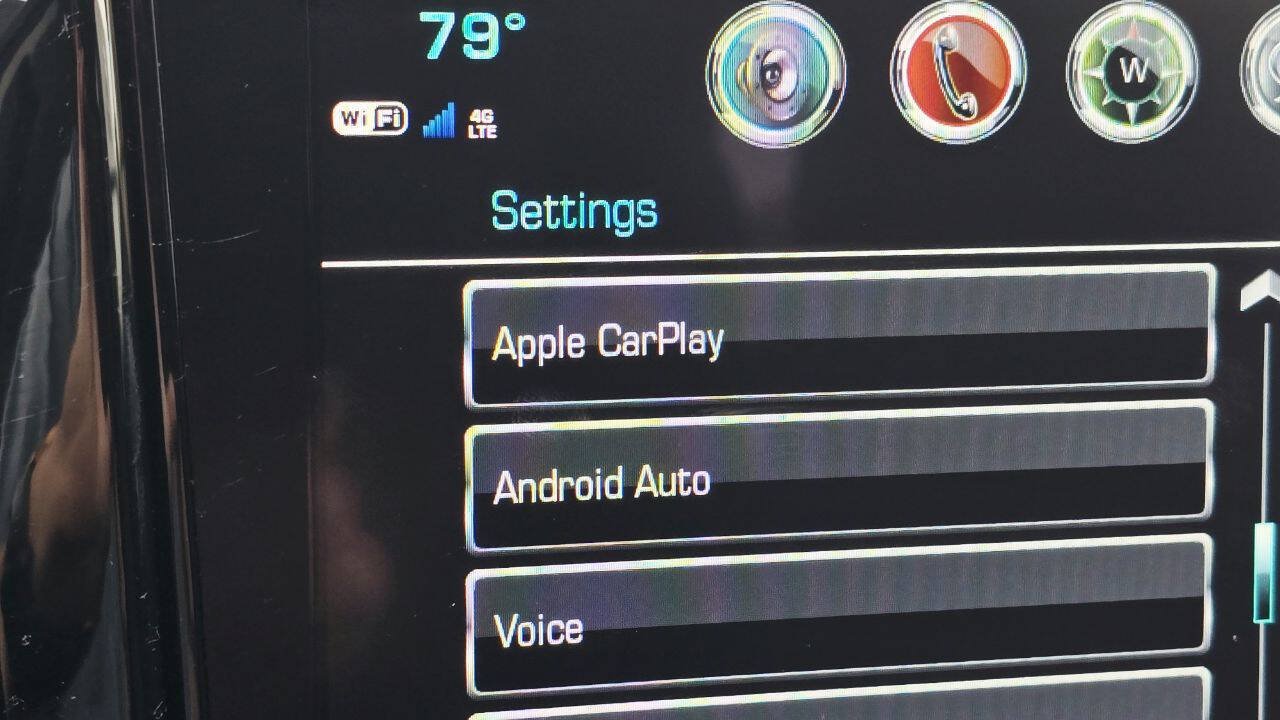 Used 2019 Chevrolet Traverse LT w/ LPO, Blackout Package AWD/4WD image 22
