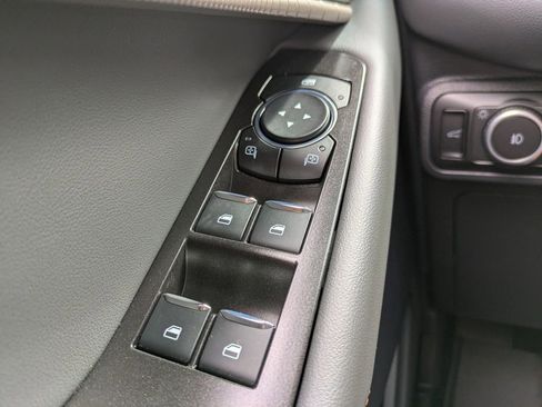New 2026 Ford Explorer Active RWD image 29