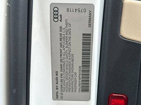 Used 2023 Audi A4 2.0T Premium w/ Convenience Package image 27