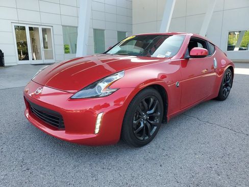 Certified 2020 Nissan 370Z Coupe RWD image 2